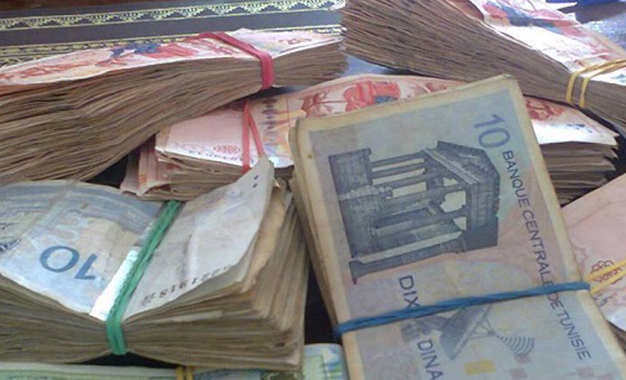 Exclusif-Tunis: Arrestation d’un individu ayant distribué de l’argent aux citoyens