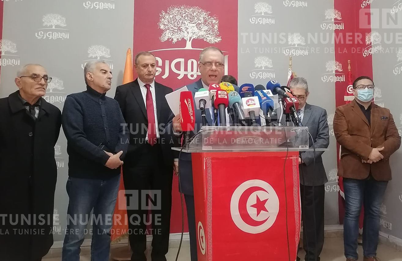 Ghazi Chaouachi: La loi de finances 2022 tend à appauvrir les Tunisiens