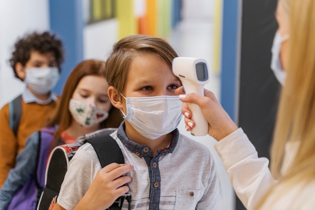 Contaminations en milieu scolaire-Lassaad Yakoubi: Les chiffres publiés par les autorités sont erronés