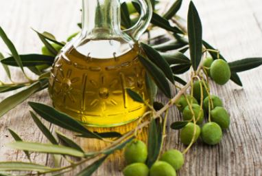Soins du visage maison à base d’huile d’olive