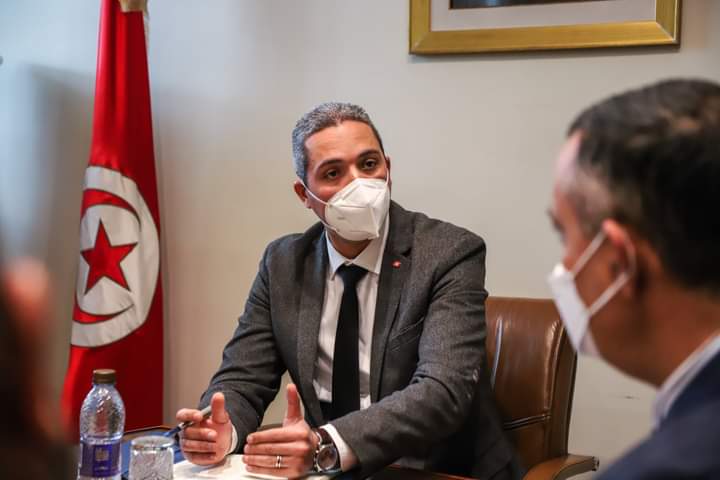 Tunisie : La relance de l’activité touristique, au cœur d’une réunion entre le ministre du Tourisme et le Président de la FTAV