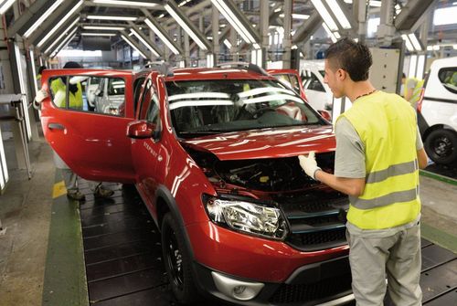 Auto: Renault va-t-elle fermer son usine en Algérie ?