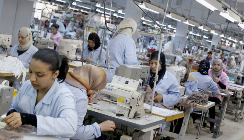 Note : Le solde commercial industriel se creuse gravement