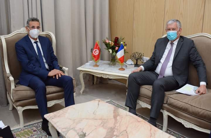 Tunisie : Le ministre de l’Intérieur reçoit l’ambassadeur de France en Tunisie