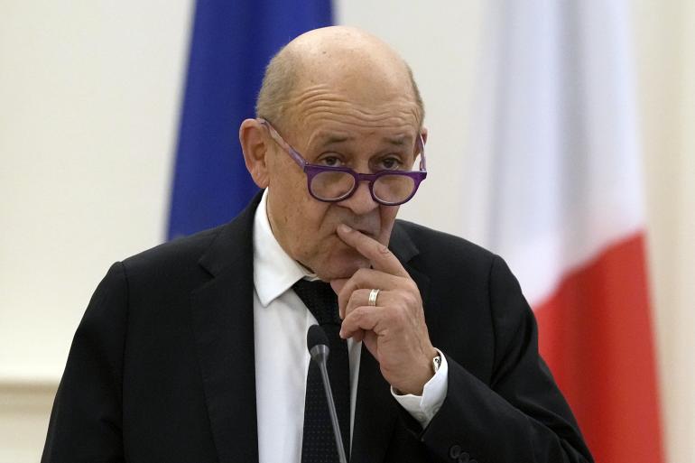 La France préoccupée par la dissolution du CSM