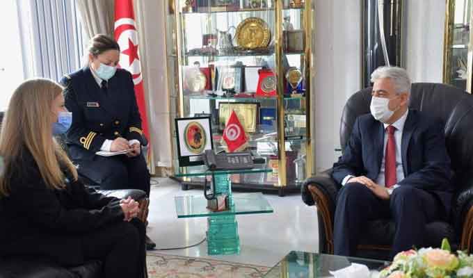 Coopération militaire entre la Tunisie et le Royaume-Uni