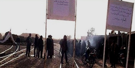 Tunisie – Sidi Bouzid : Des protestataires bloquent le train transportant le phosphate