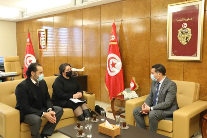 Tunisie : Le libre marché, au cœur d’une séance au ministère des Transports