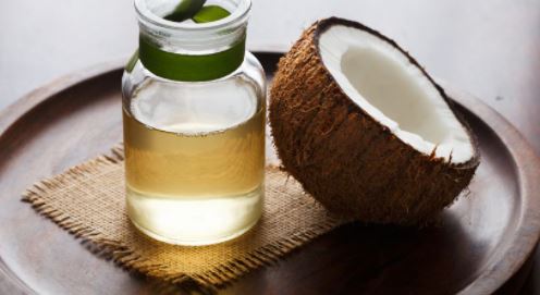 L’huile de coco pour la peau et les cheveux