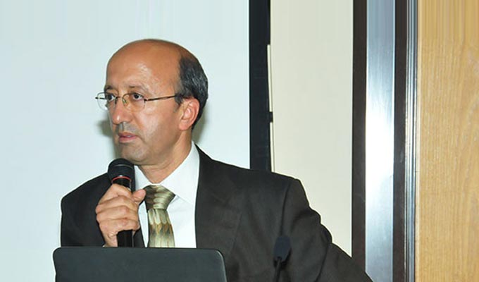 Moez Laâbidi alerte sur le FMI, le Club de Paris, celui de Londres…