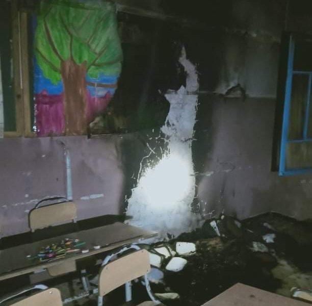 Des inconnus mettent le feu à une école primaire à Korba [Photos]