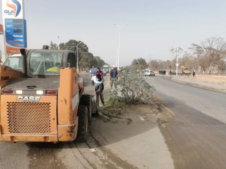 Tunisie [PHOTOS] : Une campagne de nettoyage à Gafsa