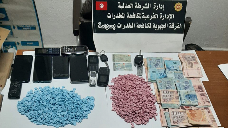 Tunisie-Parmi eux, un capitaine de la Garde Nationale : Démantèlement d’un réseau de trafiquants de drogues en possession de 5 000 comprimés d’ecstasy