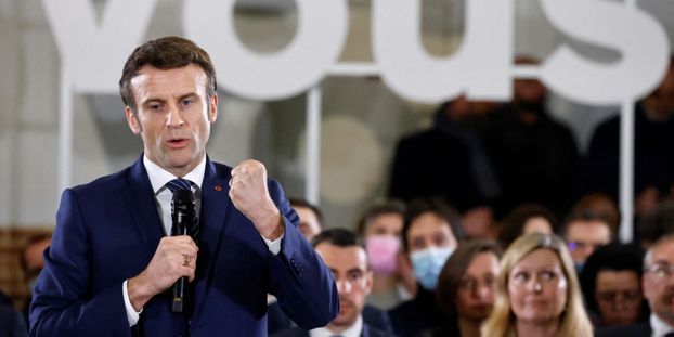 France-Élection : Macron démarre fort avec 2 propositions sur la retraite