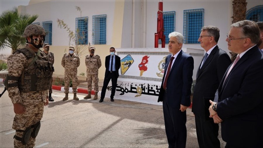 Tunisie – Inauguration de la deuxième tranche du système de surveillance électronique des frontières sud est