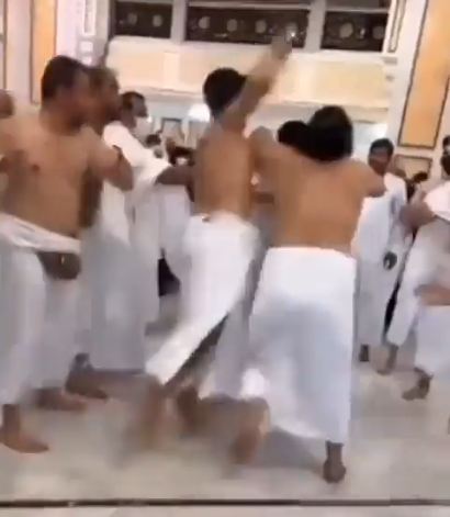 La Mecque: Echange des coups de poing entre pèlerins (Vidéo) !