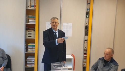 Elections présidentielles 2022 [VIDEO] : Jean Lasalle s’est rendu au bureau de vote.. pour affirmer son abstention!