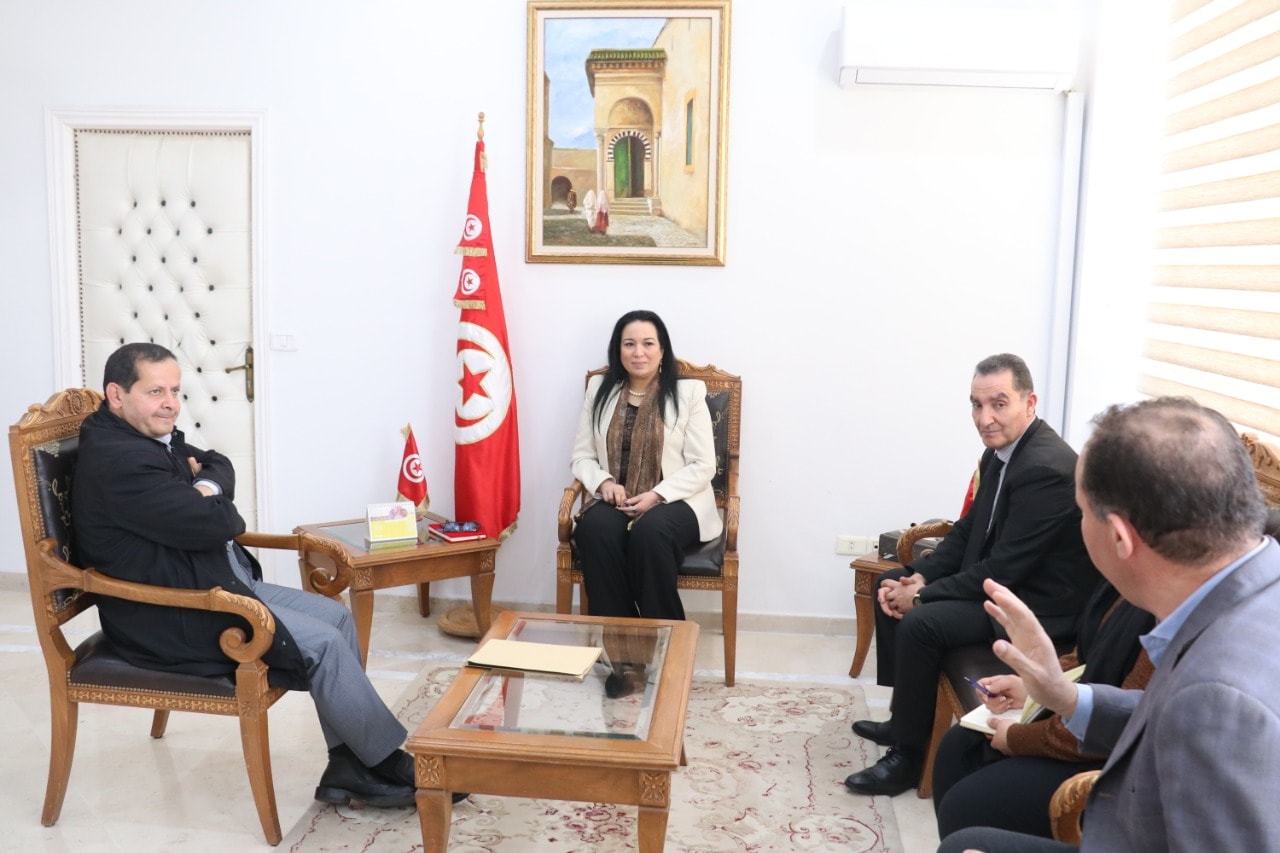 Tunisie : La ministre de la Femme reçoit le Directeur du Festival International du Monodrame de Carthage