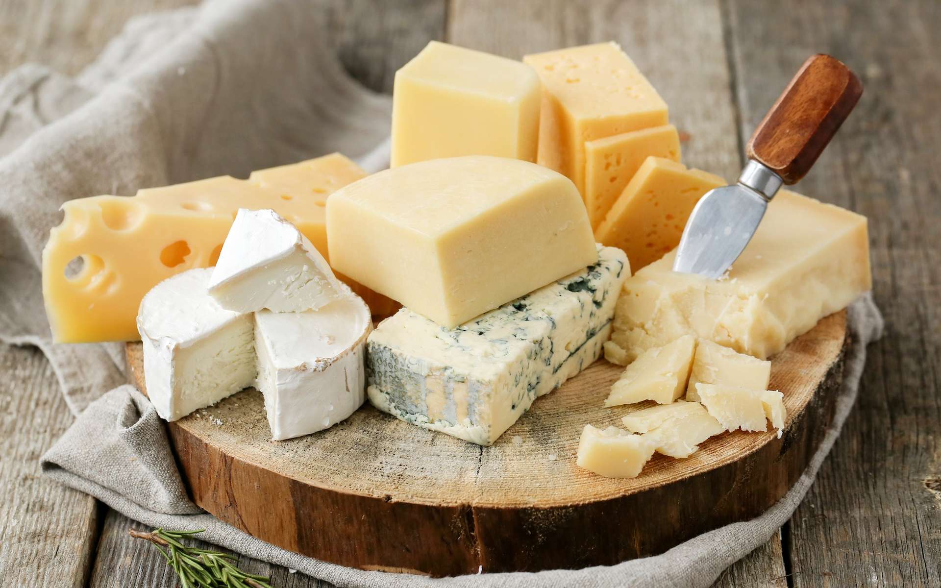 Rappel de plusieurs lots de fromages pour contamination à la Listeria