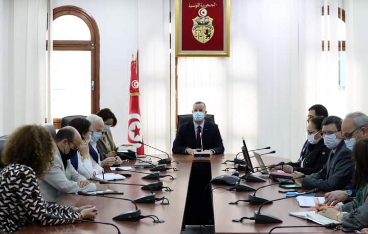 Tunisie : Suivi de la situation épidémiologique, au cœur d’une réunion au ministère de la Santé
