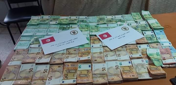 Tunisie-Ras Jedir : Une tentative de contrebande de 480 mille euros déjouée