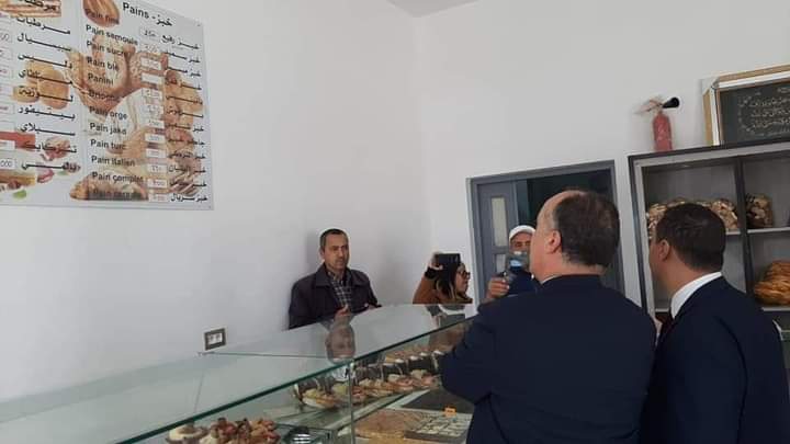 Tunisie-Sfax [PHOTOS] : Le premier délégué en visite inopinée au marché hebdomadaire et à plusieurs commerces