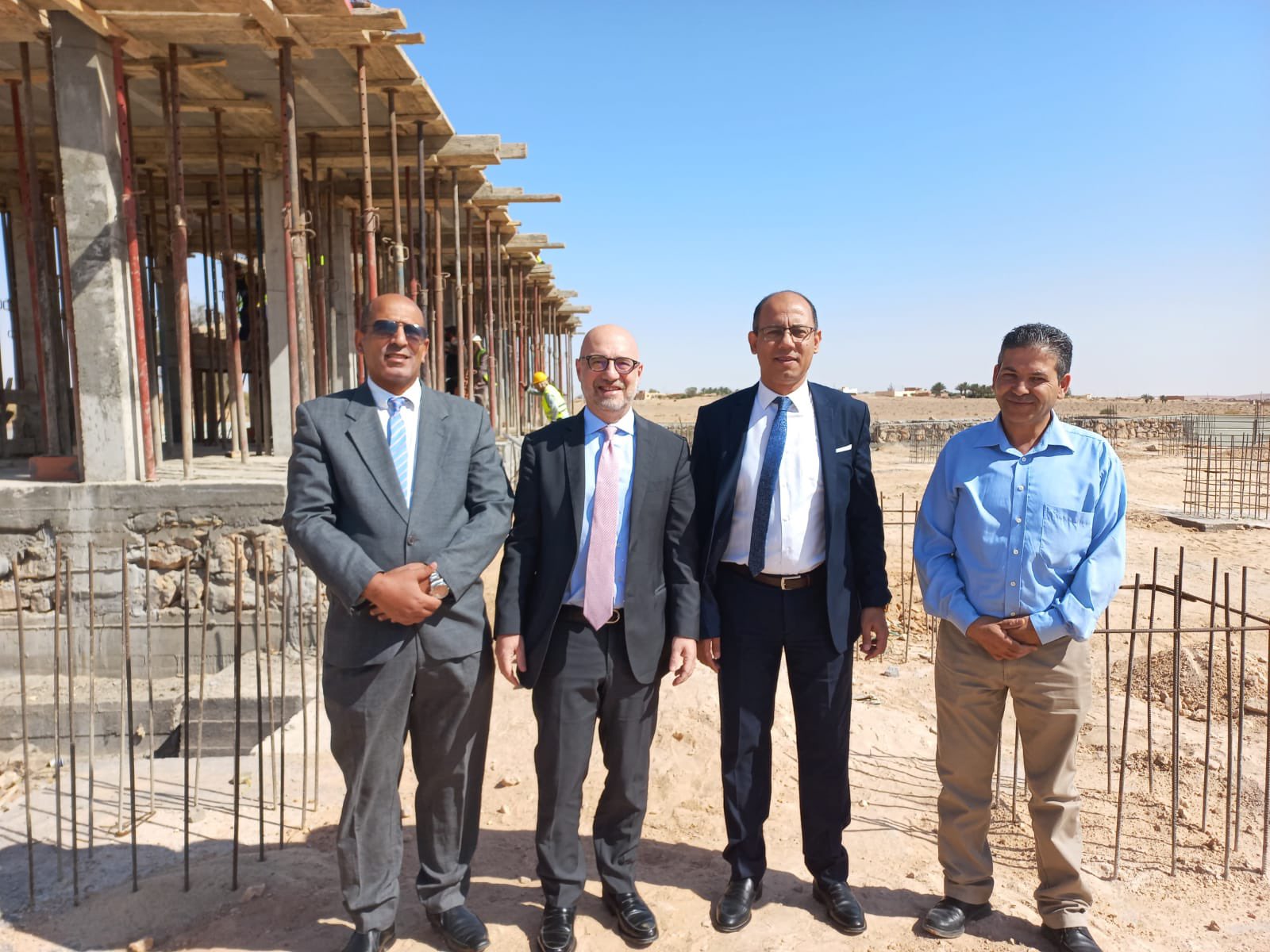 Remada: Le gouverneur de Tataouine supervise les travaux de construction d’un abattoir moderne d’un coût de 6 millions de dinars