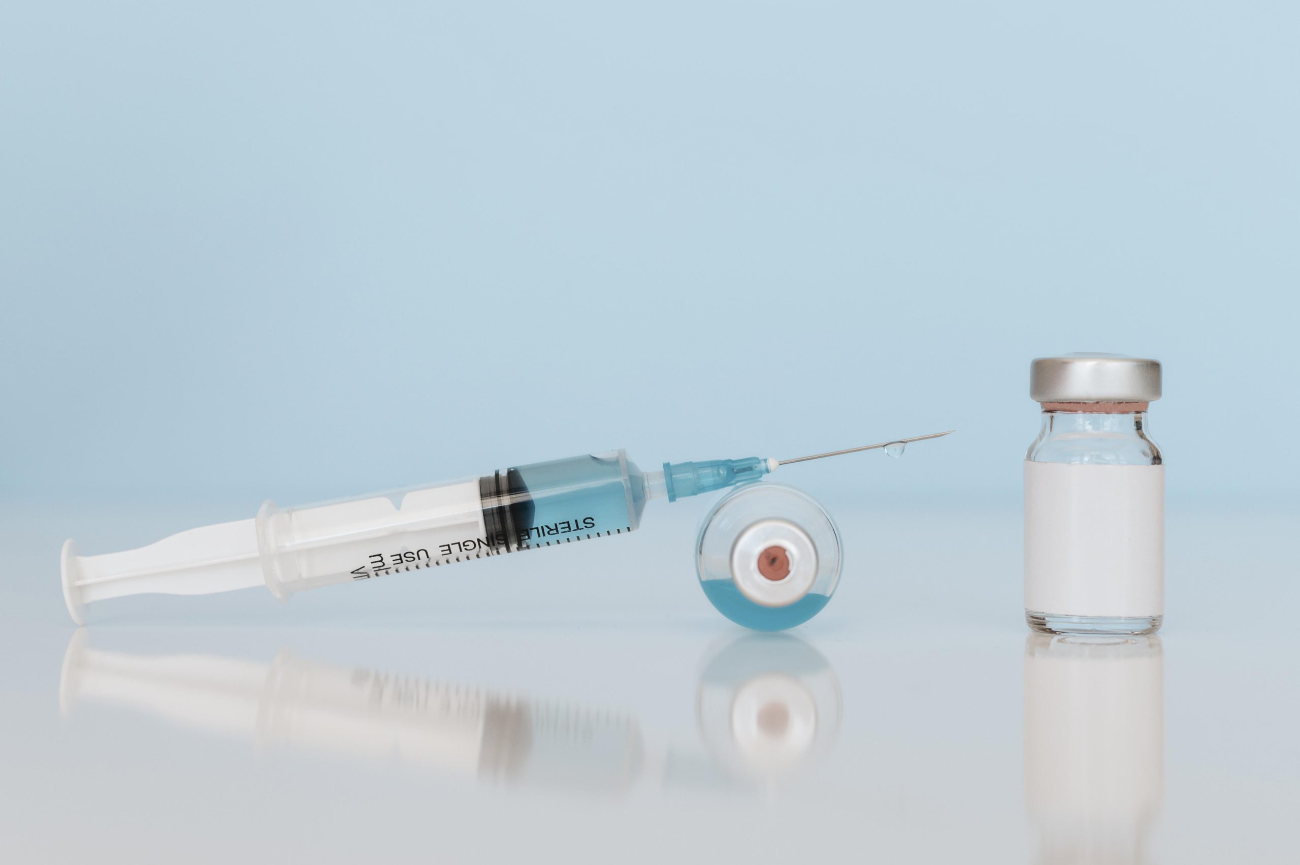 Le ministère de la Santé suspend officiellement l’administration du vaccin Johnson & Johnson