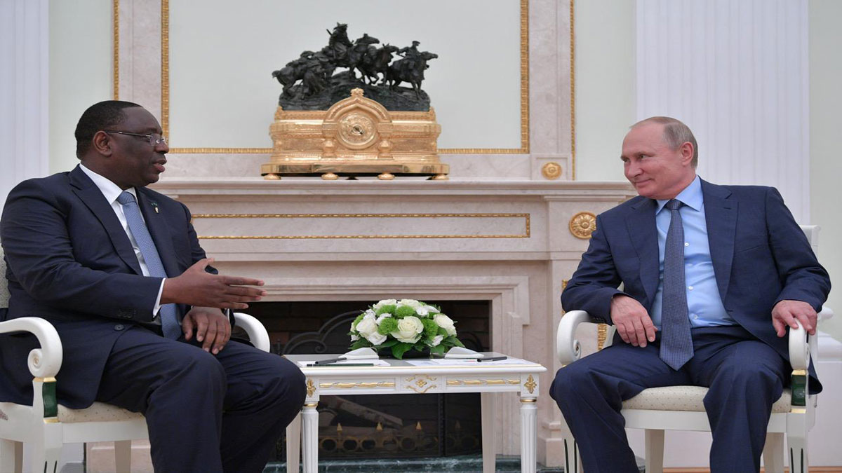 Ukraine : l’Afrique joue sa partition chez Poutine, l’Europe bénit, le chantage de Moscou paye