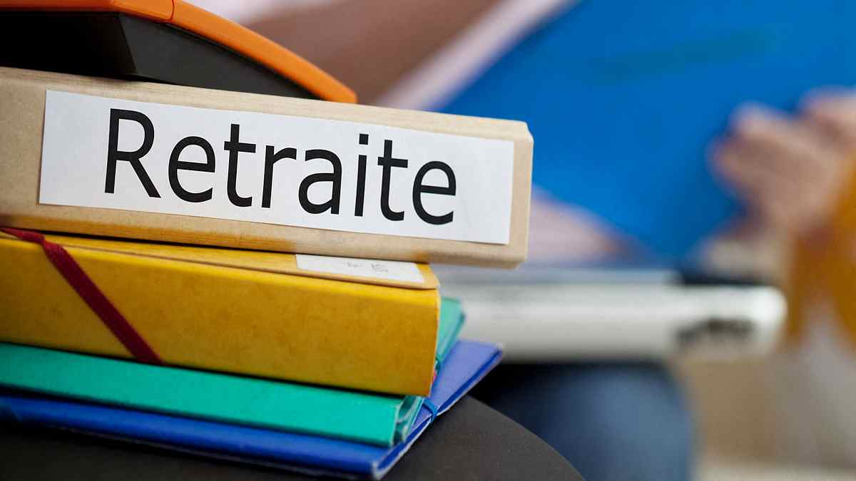 Officiel : Un décret présidentiel sur l’organisation de la retraite à 57 ans