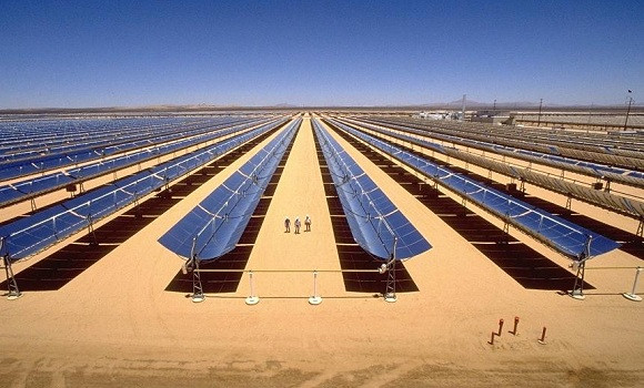 Énergie solaire : Alger dégaine un méga projet et cite le mauvais exemple tunisien
