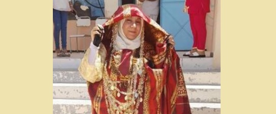 Tunisie – L’Image du jour : Une mariée a tenu à voter en habit de mariage