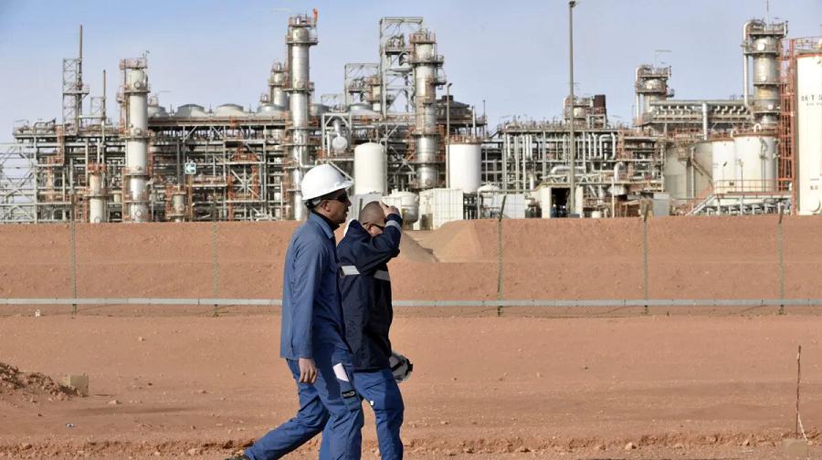 Algérie: La baisse des prix du pétrole fait baisser les recettes d’hydrocarbures