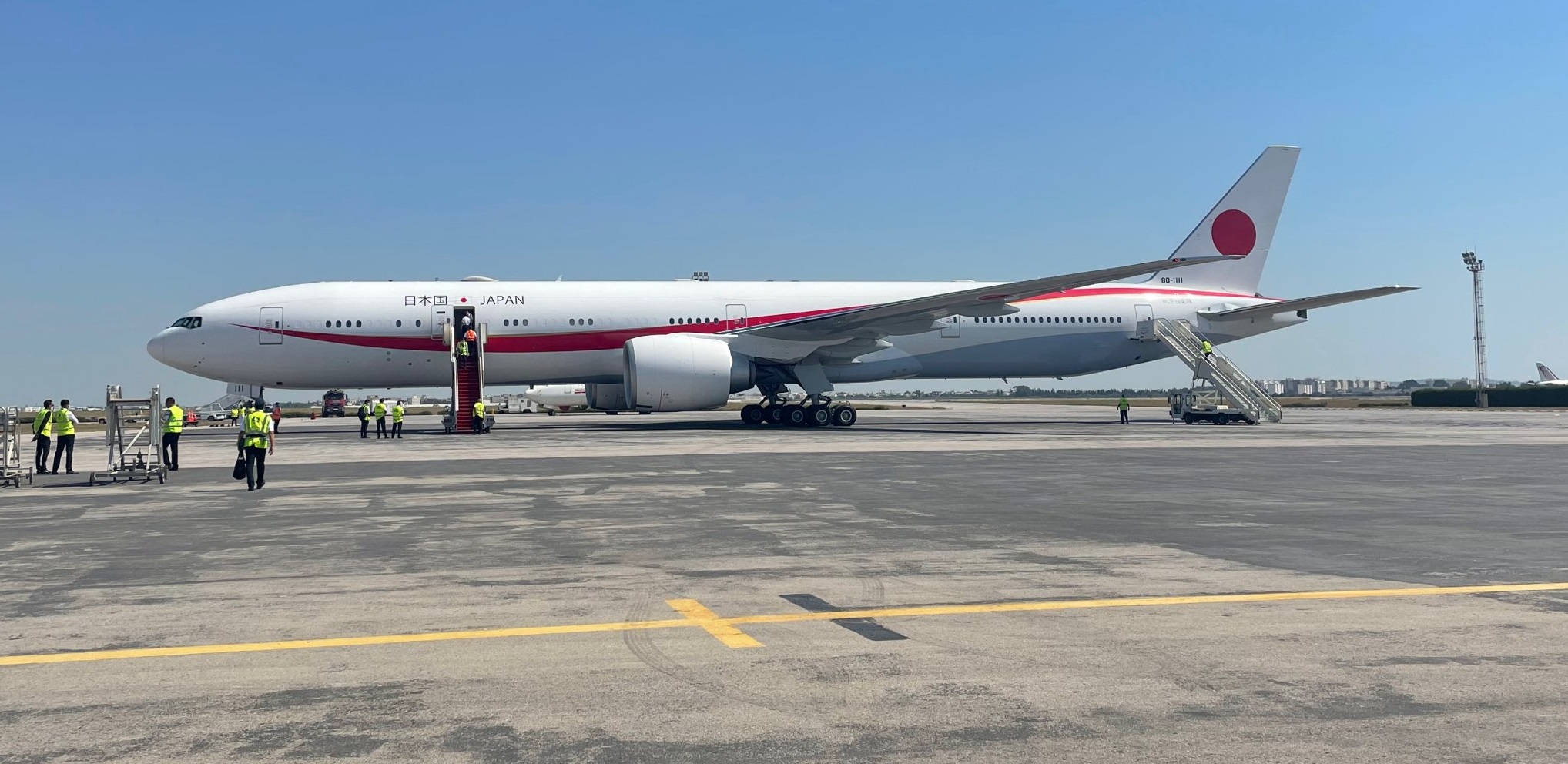 Tunisie – Le Japon expérimente la piste de l’aéroport de Tunis pour l’atterrissage de l’avion de son chef d’Etat