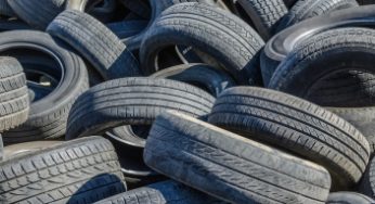 Autos: Les industriels et les transformateurs du caoutchouc protestent