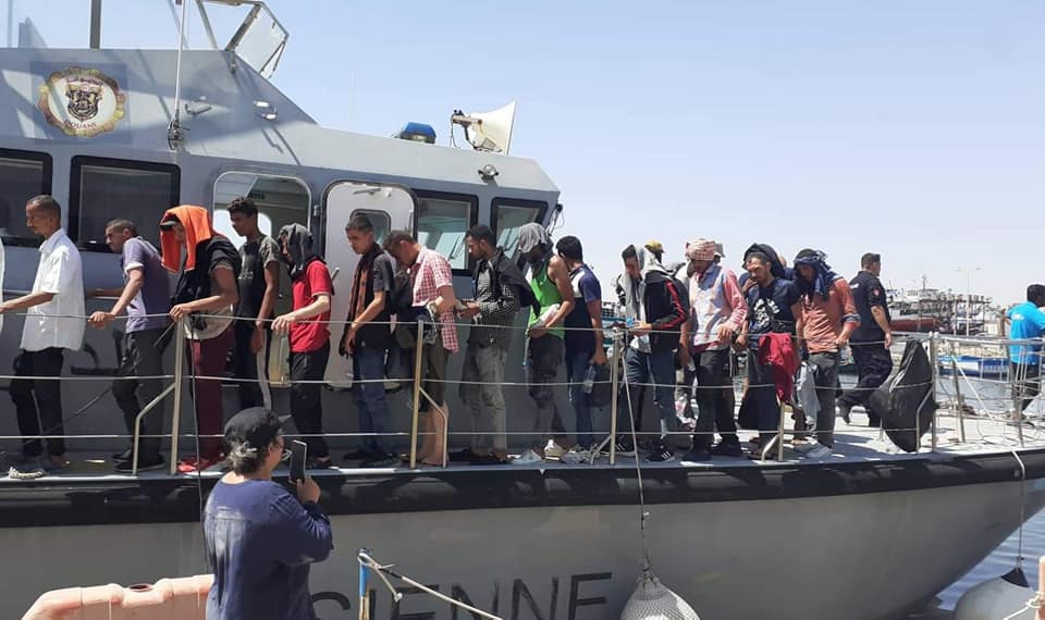 Mahdia: 64 migrants à bord d’une embarcation en panne ont été secourus
