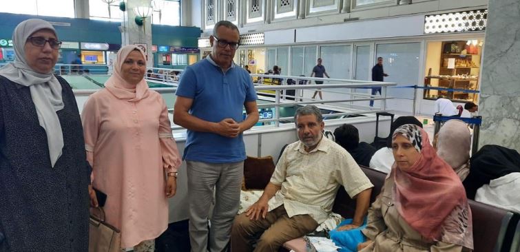 Affaire Noureddine Khadmi: Des membres d’Ennahdha se rendent à l’aéroport Tunis-Carthage