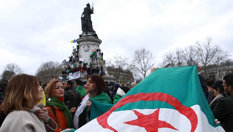 Air Algérie : La colère monte au sein de la diaspora en France