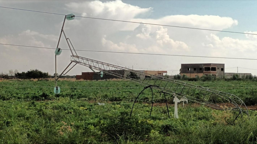 Tunisie – Kairouan : Chute de poteaux d’électricité à cause des intempéries