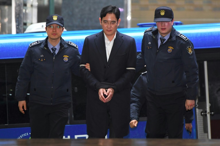 Étrange Corée du Sud : le boss de Samsung revient après son emprisonnement pour corruption et il n’est pas le seul