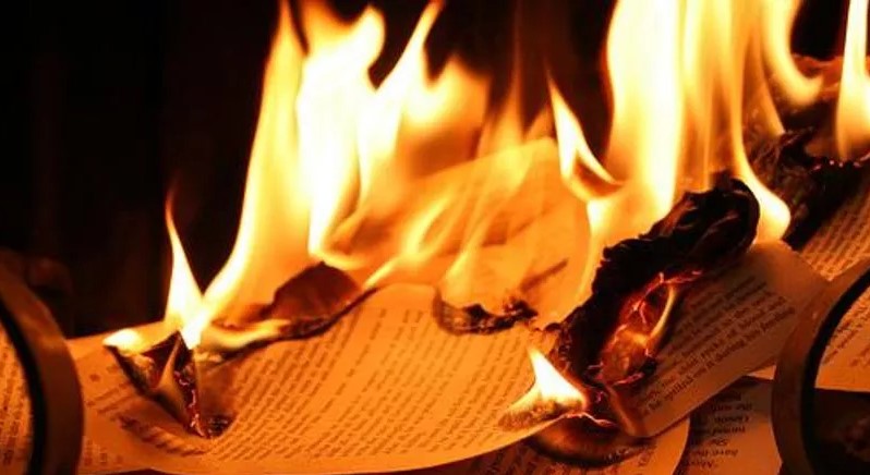 Tunisie – Sidi Hassine: Un gardien arrêté pour suspicion d’incendie d’une bibliothèque publique