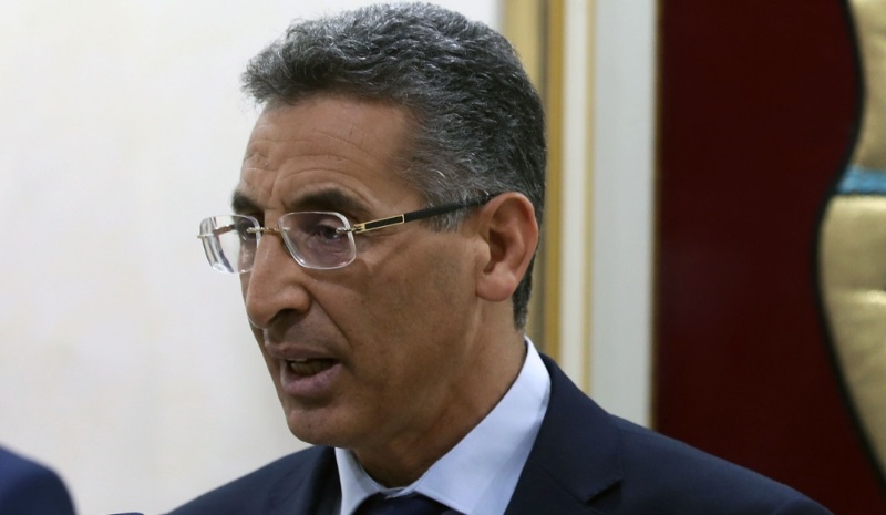 Tunisie – Charfeddine ordonne le retrait de tout le matériel roulant et autre mis à la disposition des syndicalistes