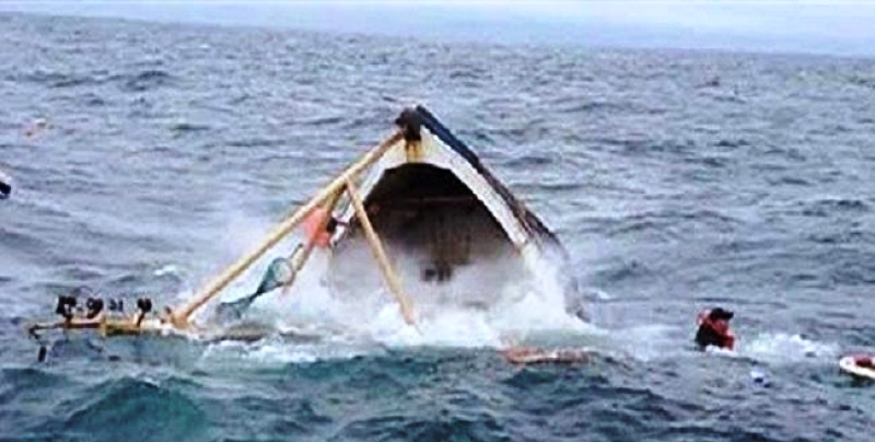 Zarzis: 5 marins-pêcheurs secourus après le naufrage de leur embarcation