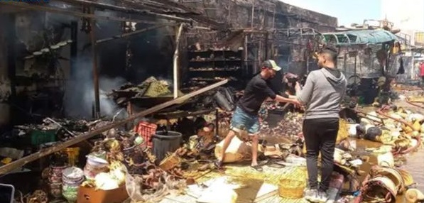 Tunisie – Gabes : Arrestation de deux personnes pour détournement des aides aux victimes de l’incendie du souk de Gabes