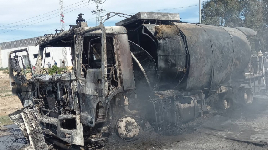 Tunisie – Explosion et incendie d’un camion-citerne transportant du goudron
