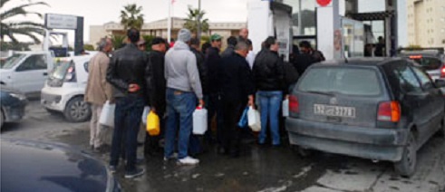 Tunisie – La crise des carburants va persister avec un stock stratégique ne dépassant pas une semaine
