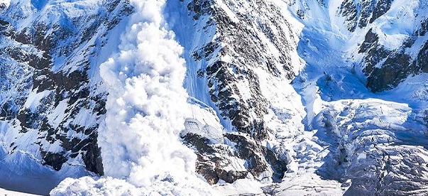 19 morts et dix disparus dans une avalanche à l’Himalaya