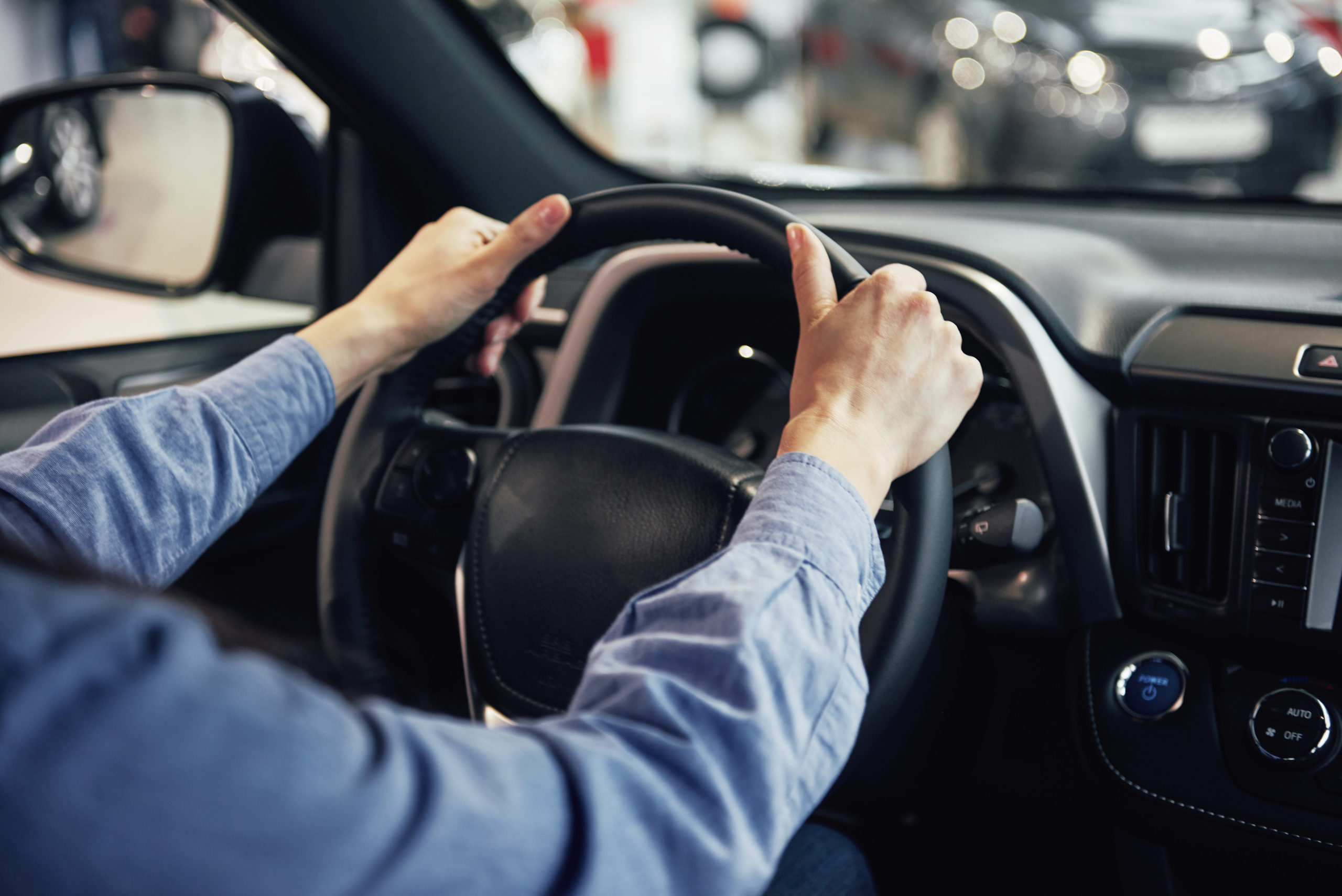 Permis de conduire: Les nouvelles mesures constituent une infraction aux règles de la sécurité routière, selon Omar Fetoui [Audio]