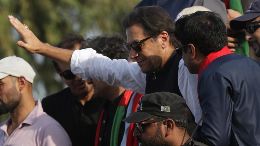 VIDEO : L’ancien Premier ministre pakistanais Imran Khan blessé dans un attentat