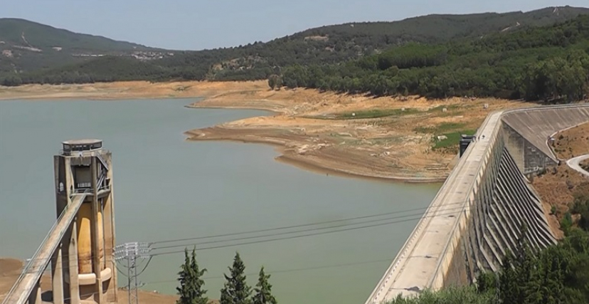 Les apports des barrages ont diminué de 324% par rapport à la mi-décembre 2021